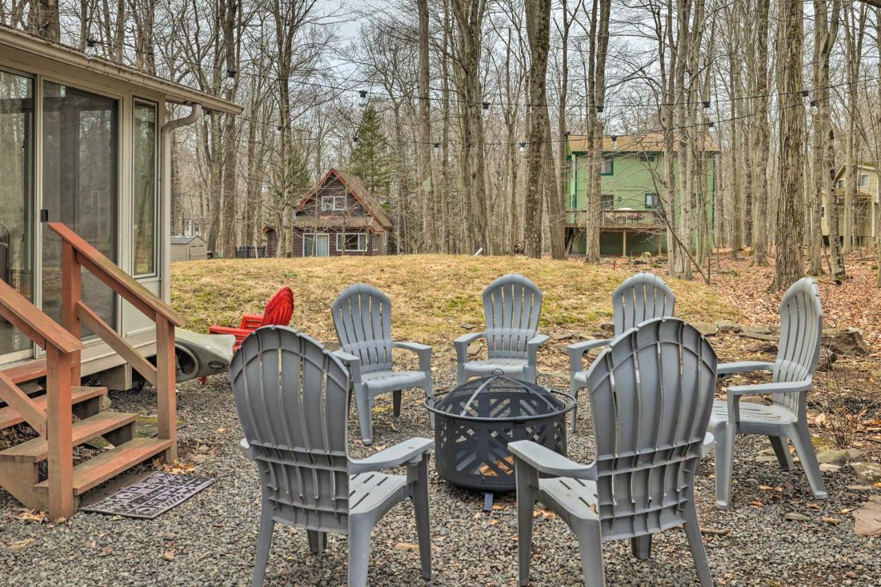 Poconos Vacation Home Walk To Locust Lake! Pocono Lake Buitenkant foto