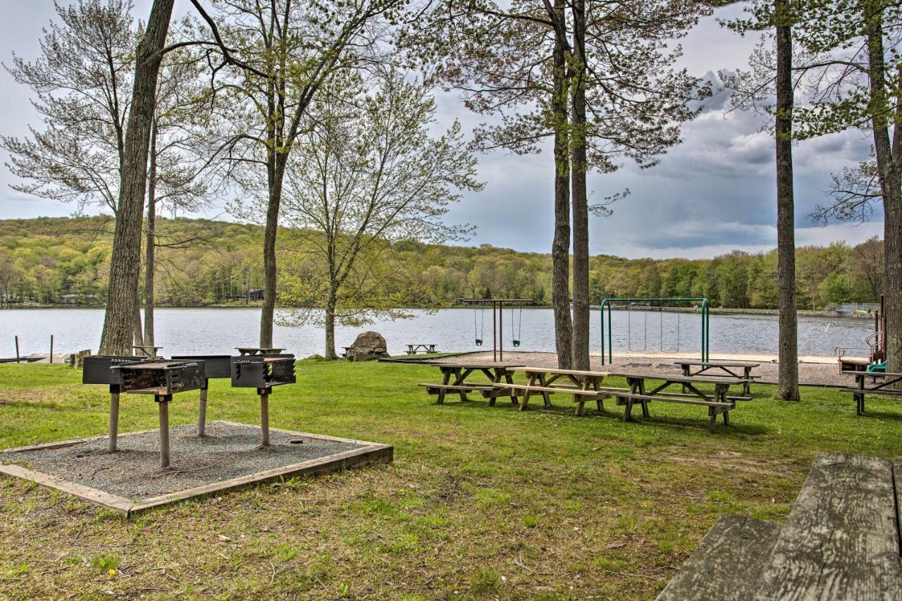 Poconos Vacation Home Walk To Locust Lake! Pocono Lake Buitenkant foto